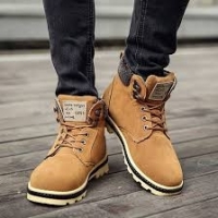 Новинки чоловіче взуття